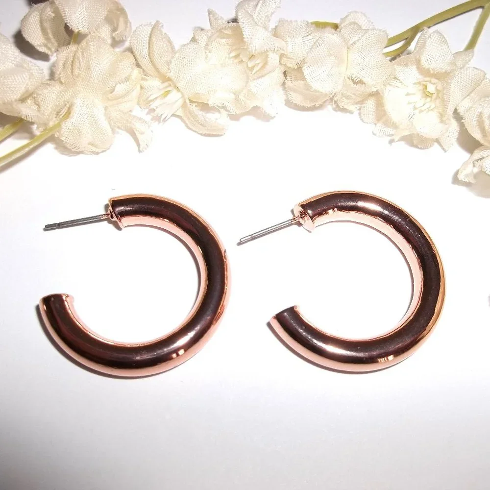 Rose Gold Hoop Earring 1 1/8 Inch Costume Jewelry Fashion Accessory Girl C264